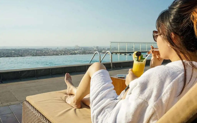 Louis Kienne Hotel Pemuda