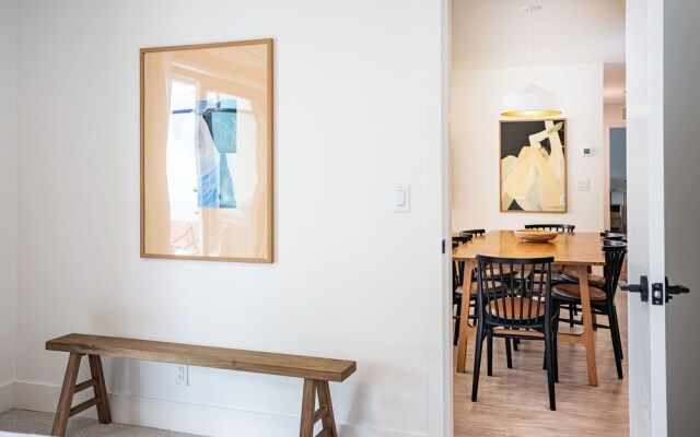 Sea Eagles Landing by Revelstoke Vacations