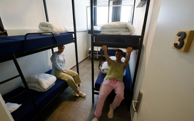 Jungle Jaffa Hostel Age 18 to 45