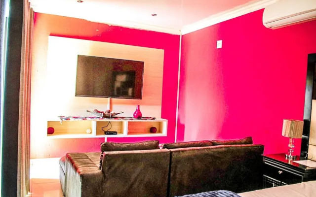 Thavhani Guest House
