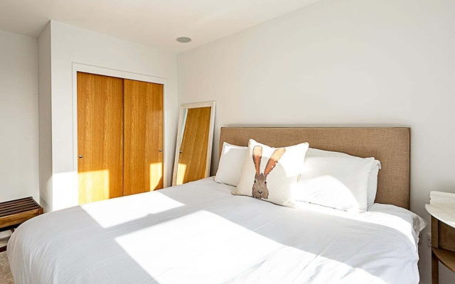 Elegant 3 bed Apartment in Earls Court