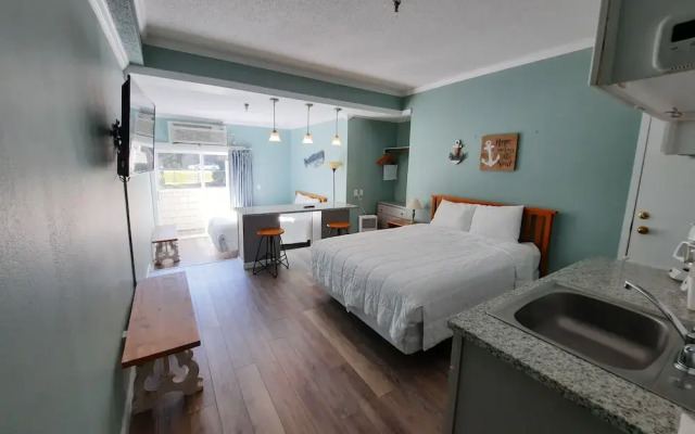 Palm Suites