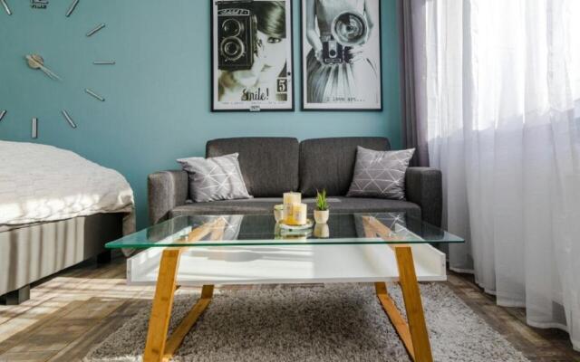 Gepflegte und moderne Ferienwohnung in der Neuseenlandschaft