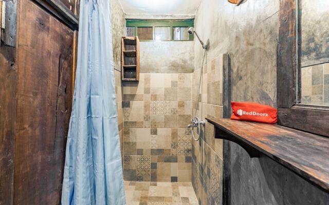 RedDoorz Hostel @ Raya Canggu 2