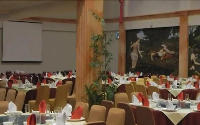 Hotel Mega Lestari