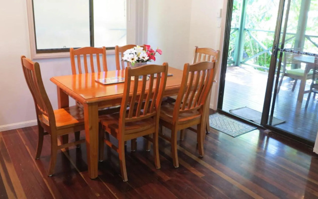 Cool Waters at Horseshoe Bay