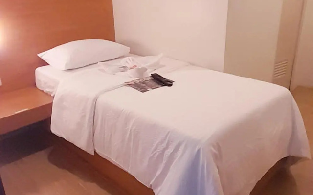 Aurora Suites Pasay
