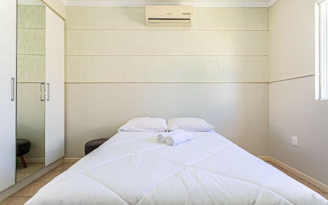 Casa sofisticada para famílias em Jurerê RCU105