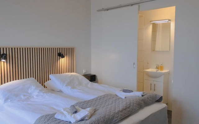 Urðartindur Guesthouse