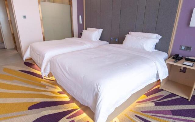 Lavande Hotel·Bazhong Fortune Center