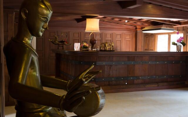 True Siam Rangnam Hotel