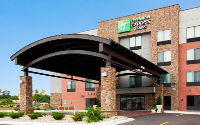 Holiday Inn Express & Suites Rochester – Mayo Clinic Area, an IHG Hotel