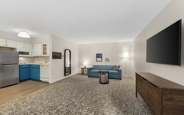 Sonesta ES Suites Austin The Domain Area