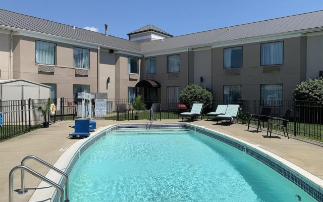 Sleep Inn Louisville Airport & Expo