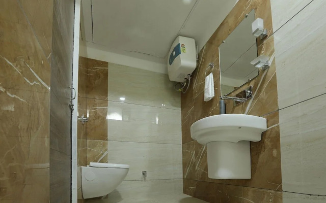 Hotel A Star - 50 Meter from Golden temple