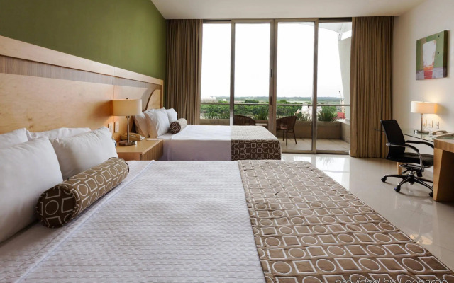 Crowne Plaza Tuxpan