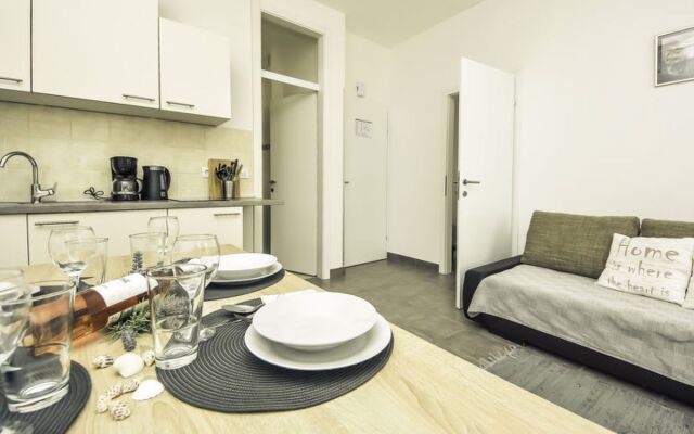 Apartment Snježana Karlobag 28539