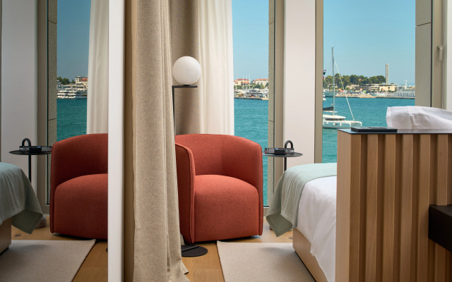 Hotel Ambasador