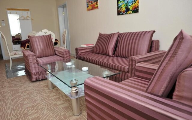 Modern Hall Holiday Quick Hotel