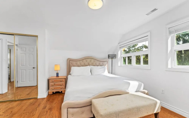 Private 2bdrm Unit With Ensuite Laundry - U5A