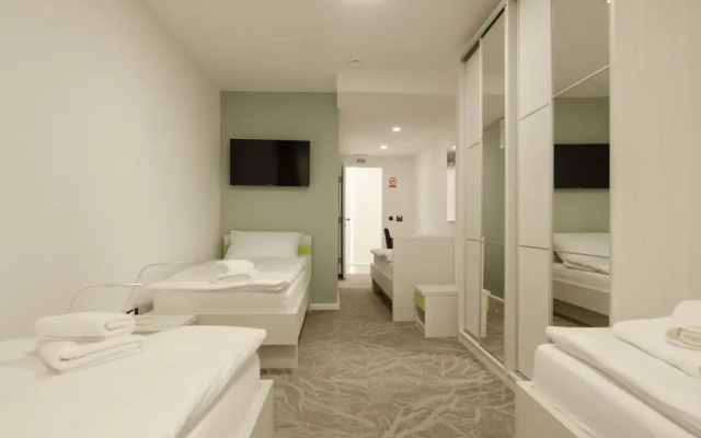 Green Rooms