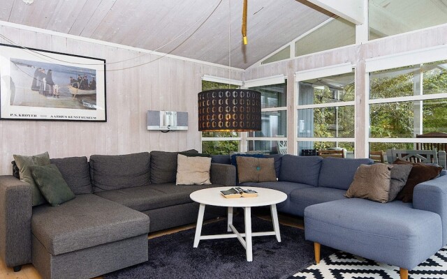 8 Person Holiday Home in Ronde
