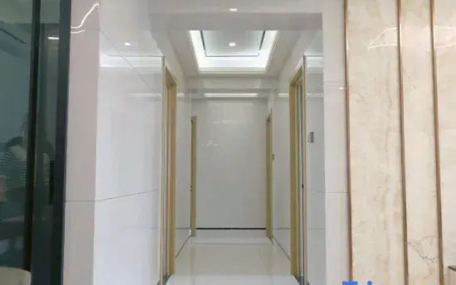 Pingtan Blue Lake Bay Inn