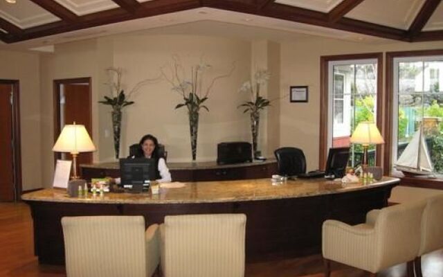 Poets Cove Resort & Spa