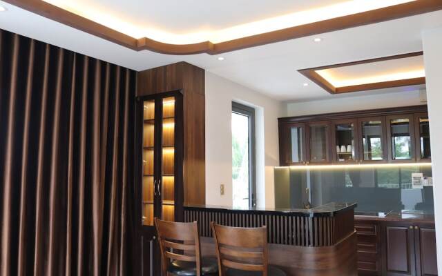 Blue Sea Hue Hotel
