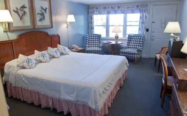 Mount Battie Inn