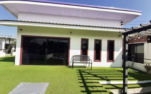Baan Bua Sawhan Pool Villa Hua Hin