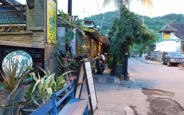 Kembar Inn Padangbai