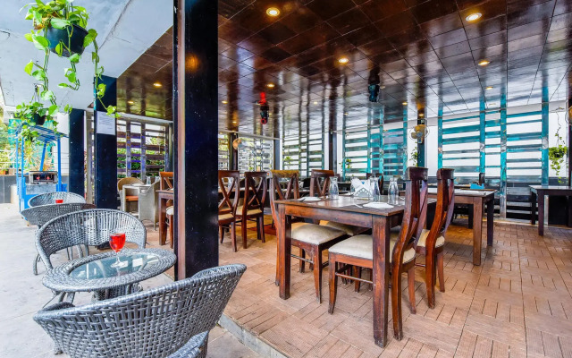 Fabhotel King S Court