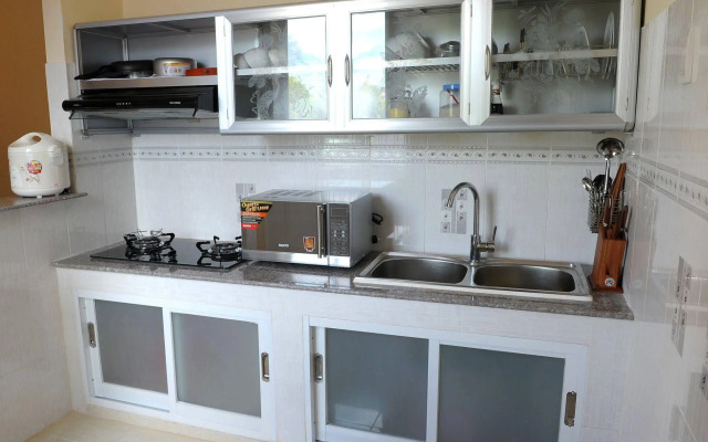 Lam Son Deluxe Apartments
