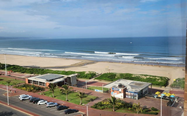 904 Tenbury Beach Apartment