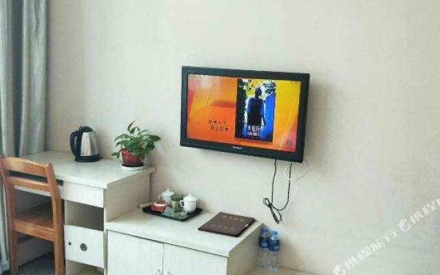 Yiliubashangwujiudian