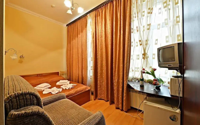 Pushkin Square Hotel 