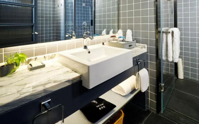 Narada Resortspa Nanxun Giant