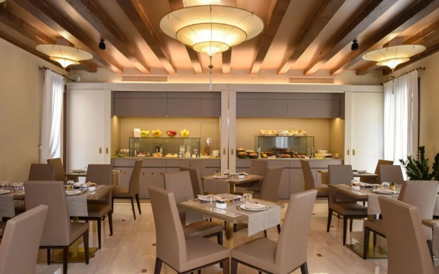 Santa Croce Boutique Hotel