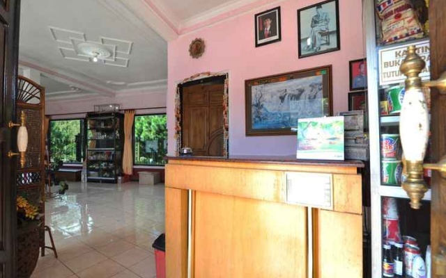 Hotel Panorama Wisata Air Terjun Coban Rondo – Lobby – Batu
