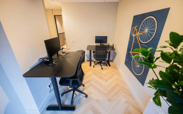 Joyful Serviced Studio Apartment -ks71-j