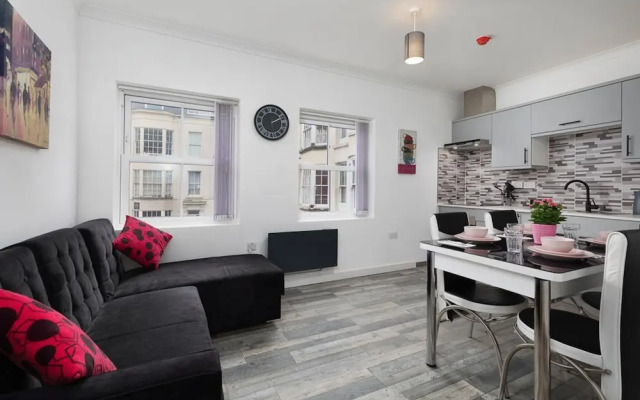 Flat 7 - Apartment for 2 in Town Centre