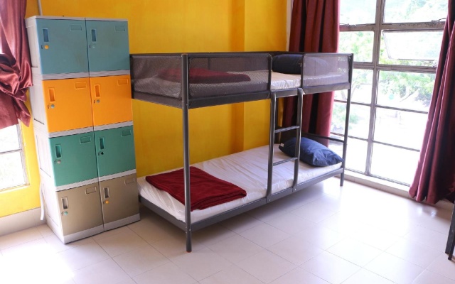 YHA Bradbury Jockey Club Tai Mei Tuk Youth Hostel – Guest Rooms – Tai Po