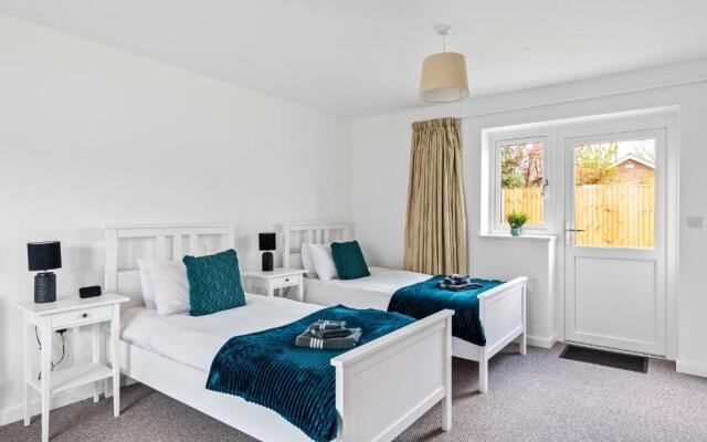 Number 4 - Lytton Tree Lodge, Reydon, Southwold