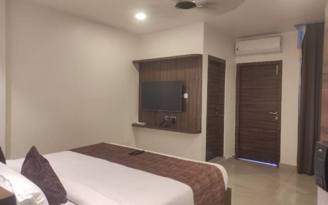 Hotel Obsidian Blue