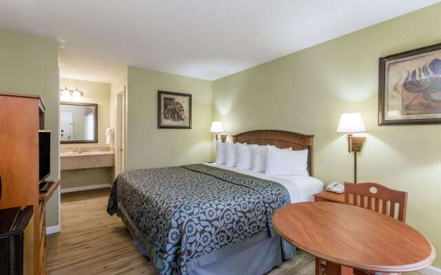 Days Inn by Wyndham Ormond Beach