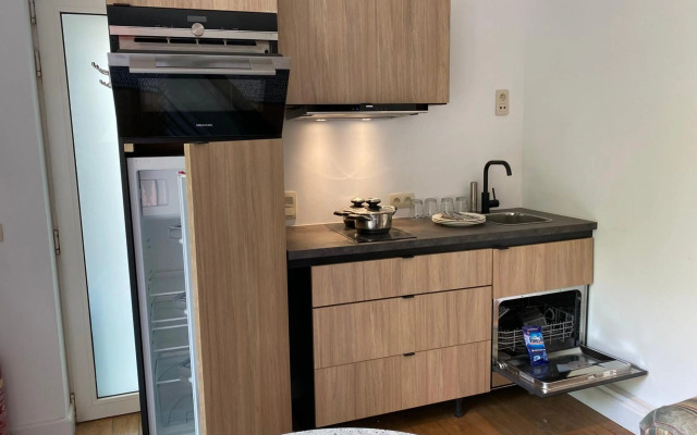 Horenbecca studio met tuin zwembad & bistro