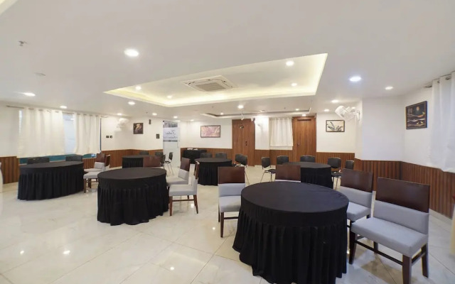 Fabhotel Bliss Residency