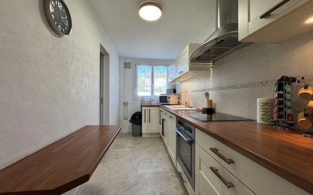 Urban Base in Le Mans - Comfort & Services