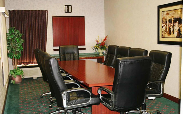 Hampton Inn Columbus-West